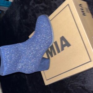 MIA Glitter Blue Women’ Knit Navy Blue